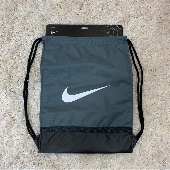nike cinch sack